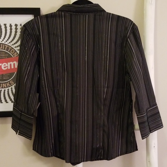 3/4 sleeve blouse - Picture 5 of 6